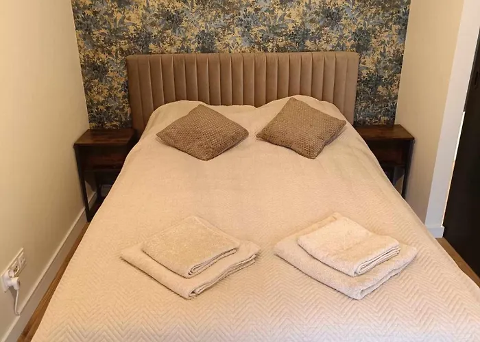 Apartament Tatarska 4B